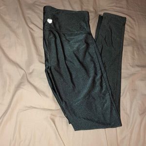 Forever 21 active nylon leggings. Worn once.